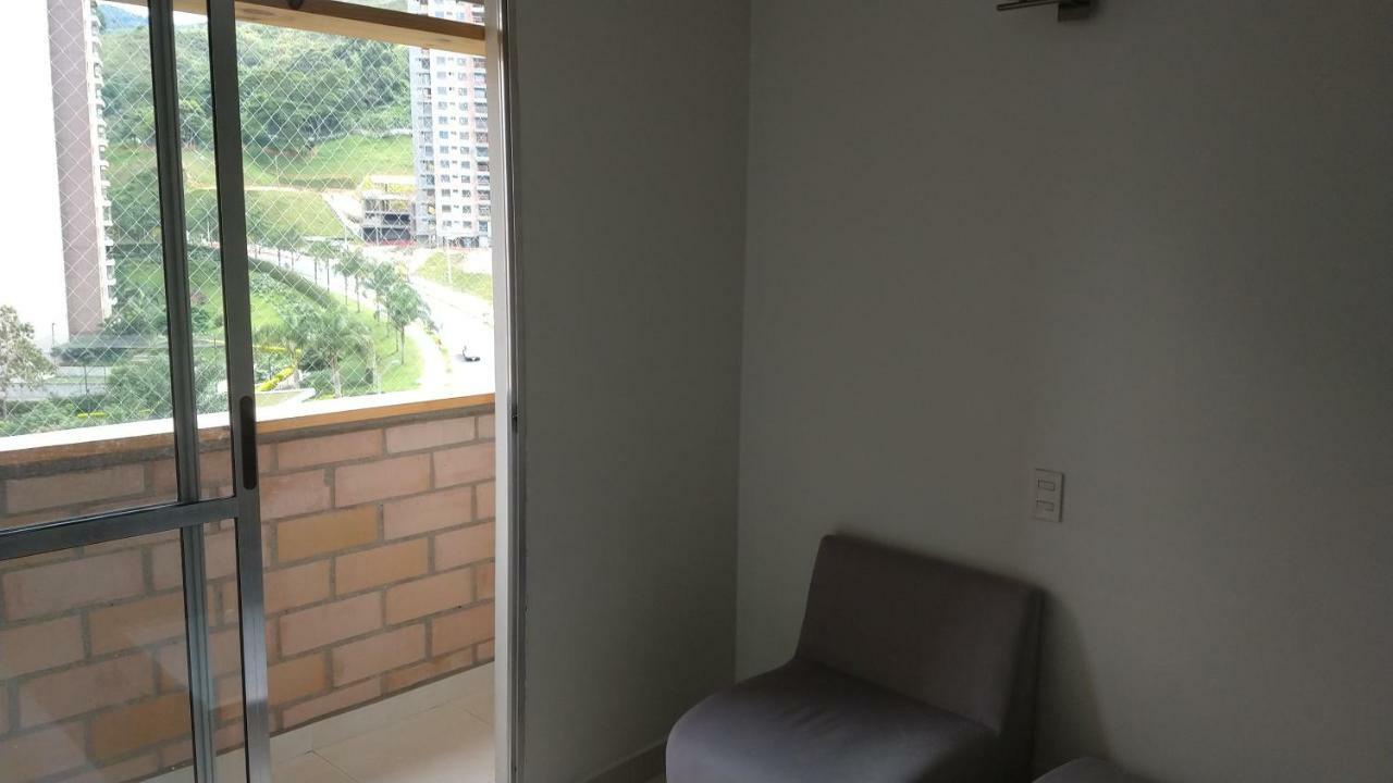 Completo Privado Estrato 5 Apartment Medellin Exterior photo